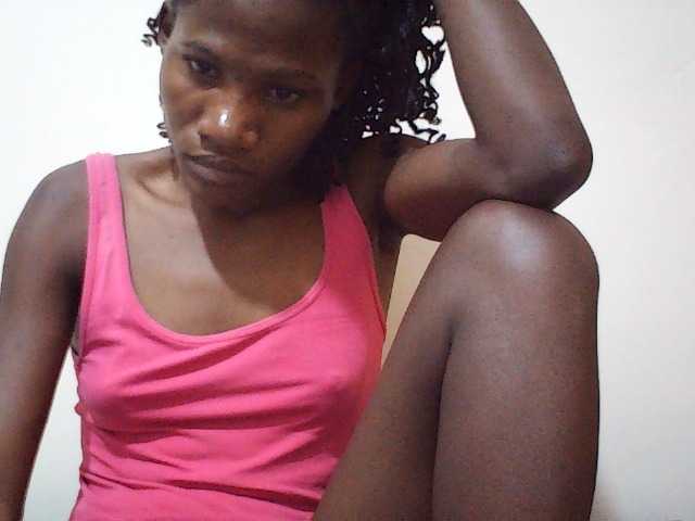sweetlove04 live cam on BongaCams