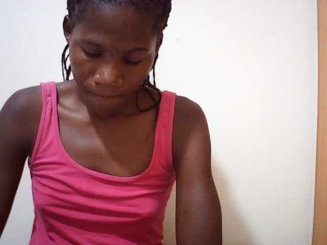 sweetlove04 live cam on BongaCams