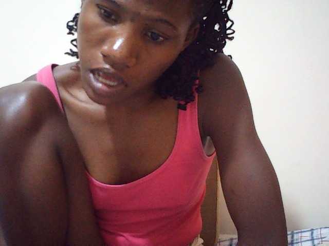 sweetlove04 live cam on BongaCams