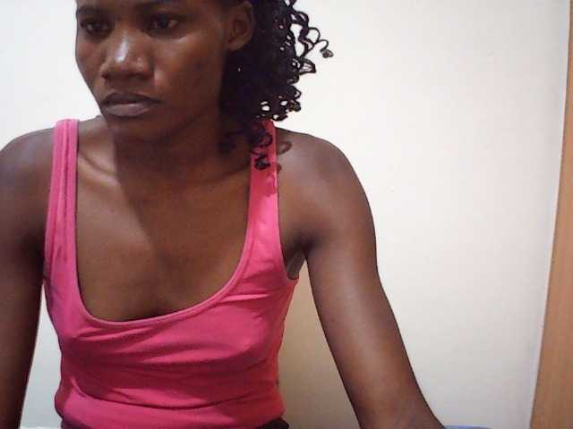 sweetlove04 live cam on BongaCams