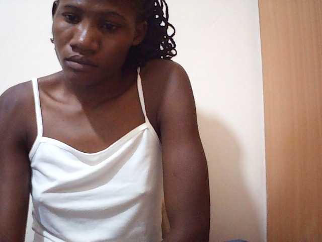 sweetlove04 live cam on BongaCams