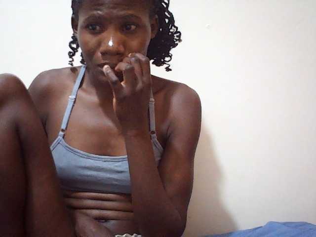 sweetlove04 live cam on BongaCams