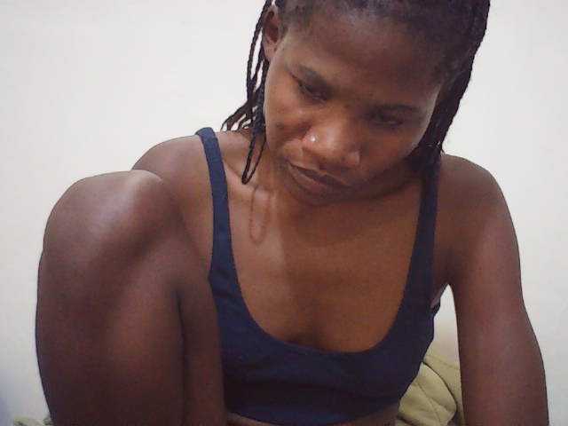 sweetlove04 live cam on BongaCams