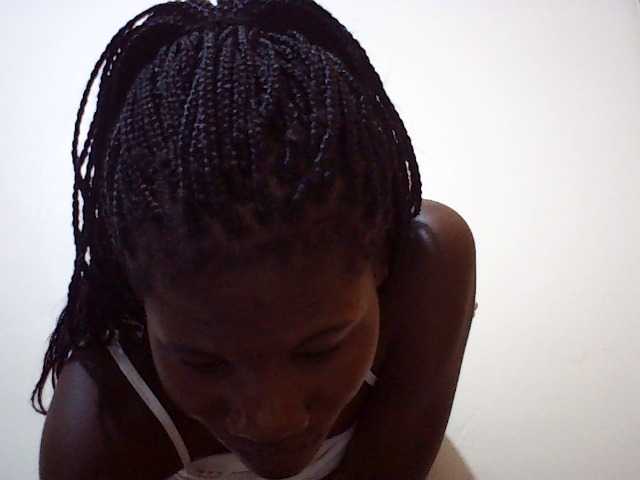 sweetlove04 live cam on BongaCams