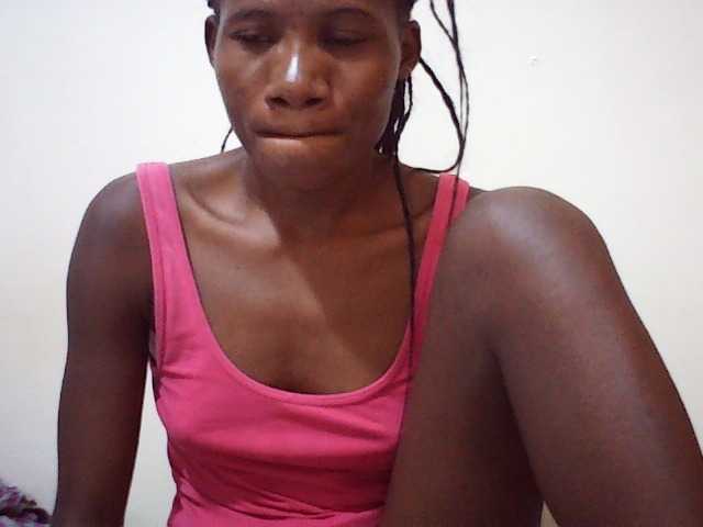 sweetlove04 live cam on BongaCams
