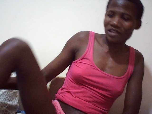 sweetlove04 live cam on BongaCams