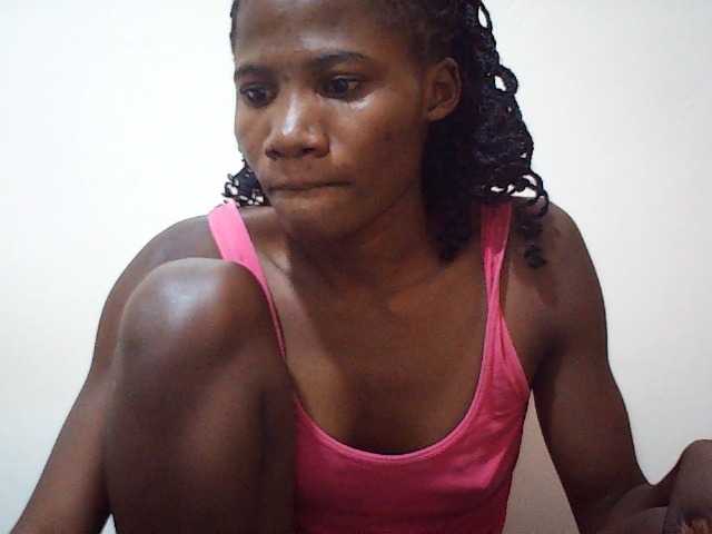 sweetlove04 live cam on BongaCams