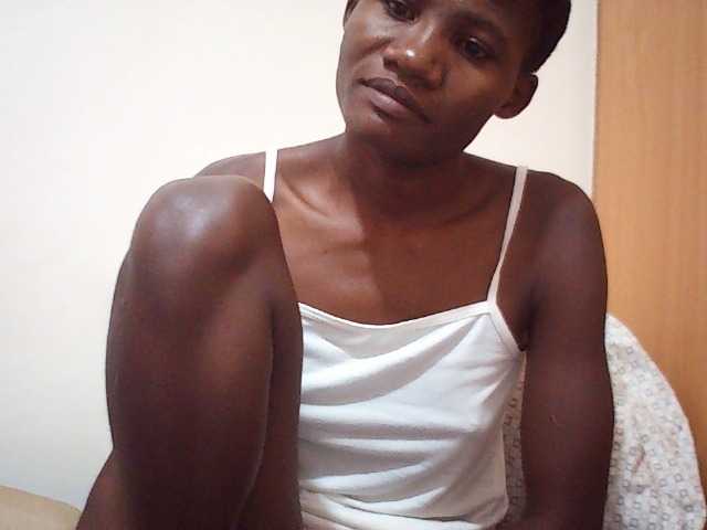 sweetlove04 live cam on BongaCams