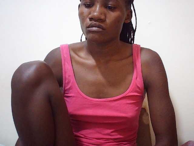 sweetlove04 live cam on BongaCams
