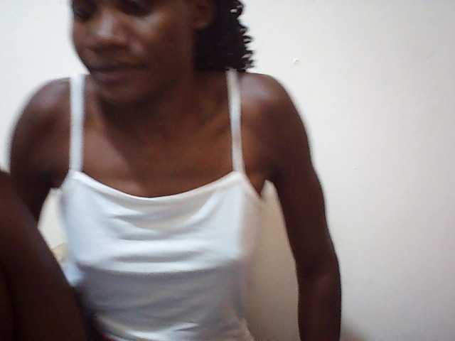 sweetlove04 live cam on BongaCams
