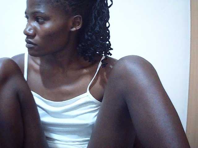 sweetlove04 live cam on BongaCams