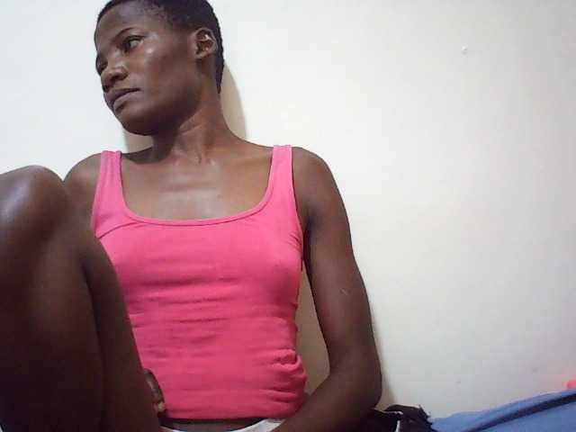 sweetlove04 live cam on BongaCams