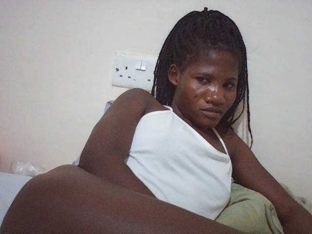sweetlove04 live cam on BongaCams