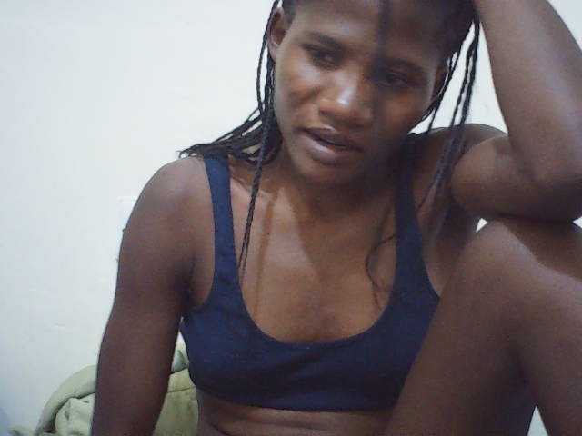 sweetlove04 live cam on BongaCams