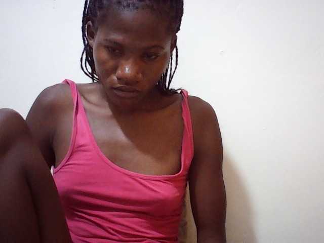 sweetlove04 live cam on BongaCams