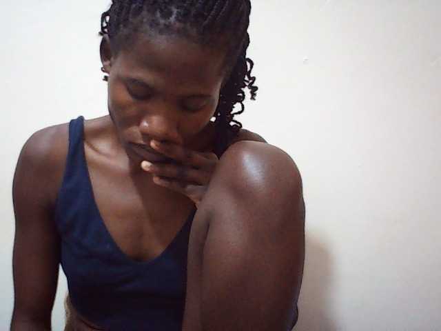 sweetlove04 live cam on BongaCams