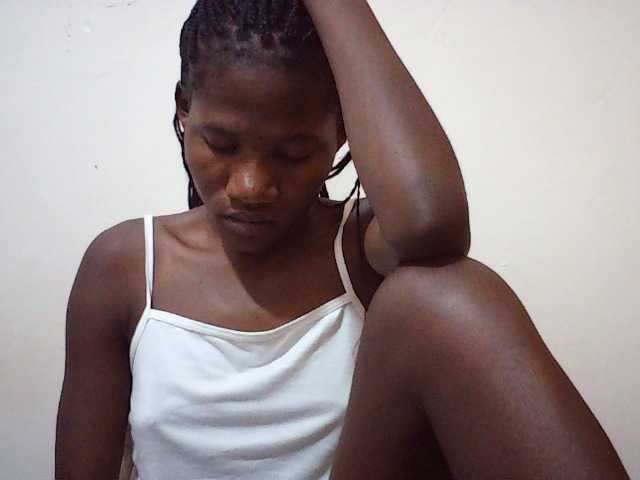 sweetlove04, live now on BongaCams