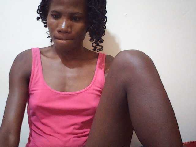sweetlove04 live cam on BongaCams