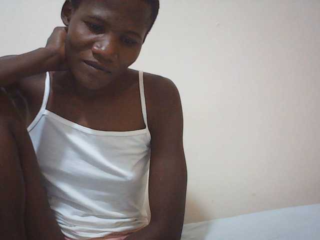 sweetlove04 live cam on BongaCams