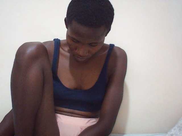 sweetlove04 live cam on BongaCams