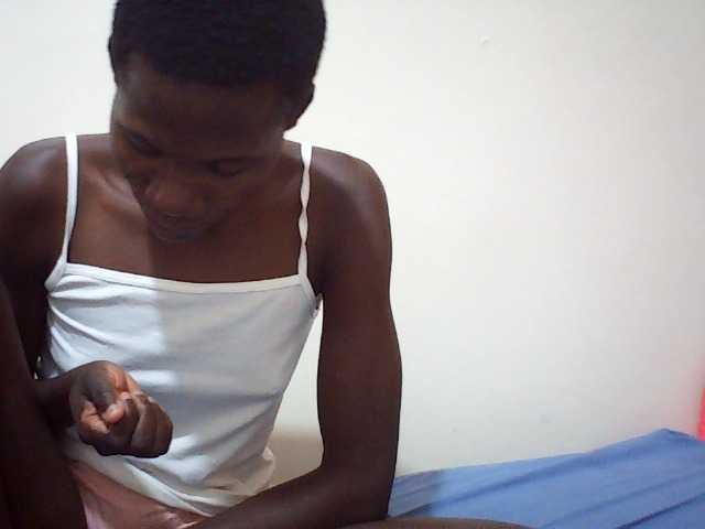 sweetlove04 live cam on BongaCams