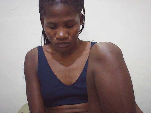 sweetlove04 live cam on BongaCams