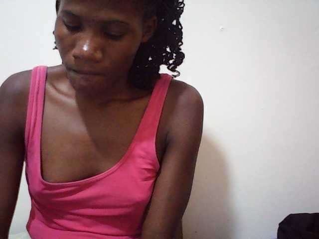 sweetlove04 live cam on BongaCams