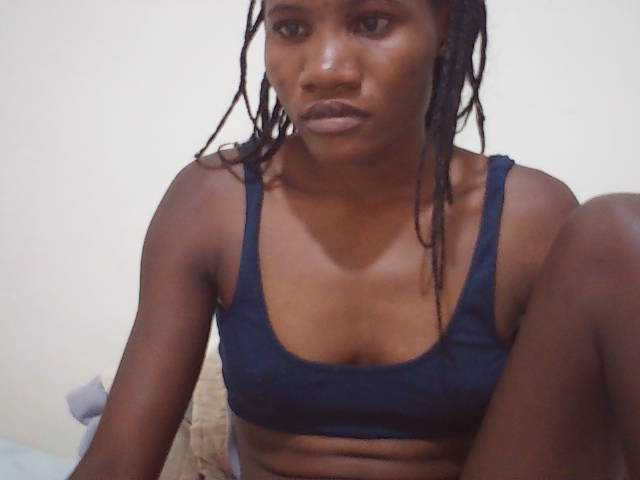 sweetlove04 live cam on BongaCams