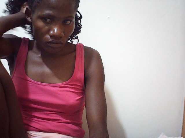 sweetlove04 live cam on BongaCams