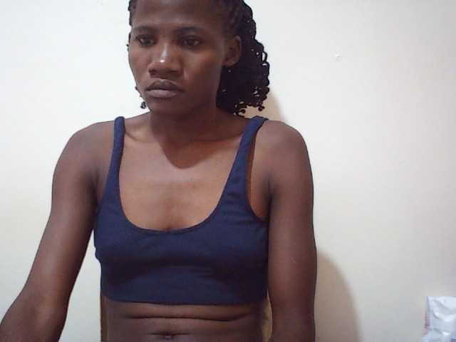 sweetlove04 live cam on BongaCams