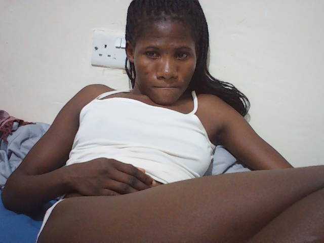 sweetlove04 live cam on BongaCams
