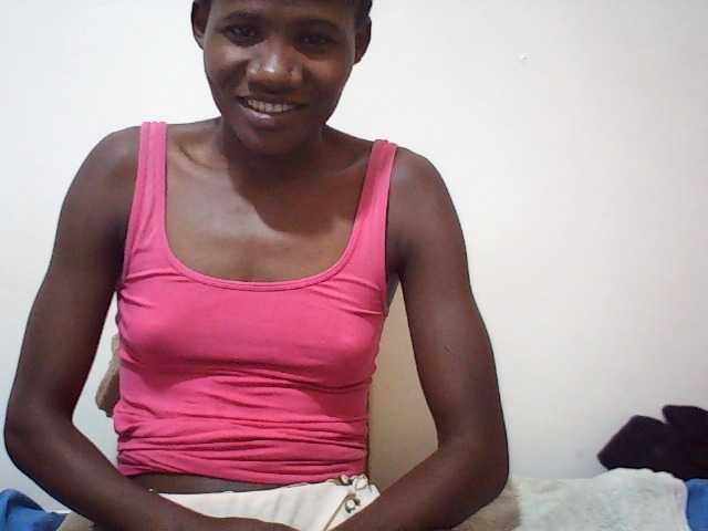 sweetlove04 live cam on BongaCams