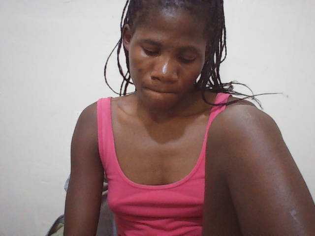 sweetlove04 live cam on BongaCams