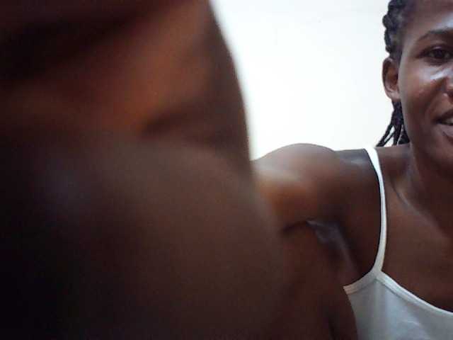 sweetlove04 live cam on BongaCams