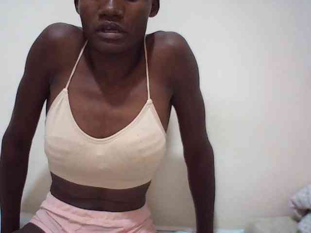 Model: sweetlove04