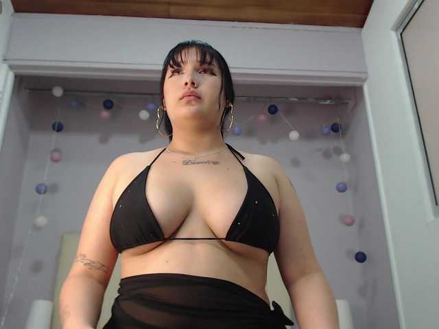 violetrouss live cam on BongaCams