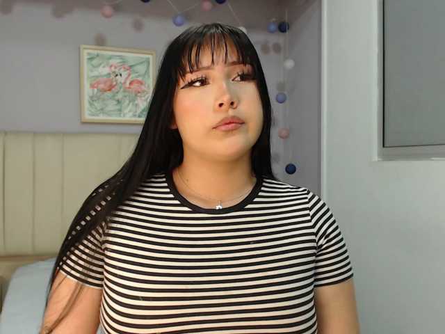 violetrouss live cam on BongaCams