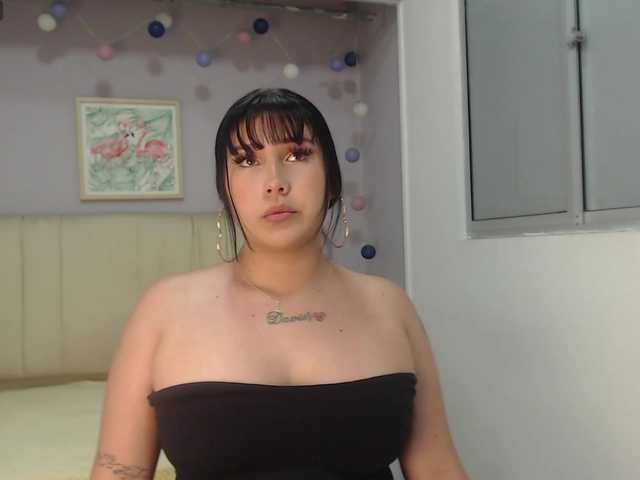 violetrouss live cam on BongaCams