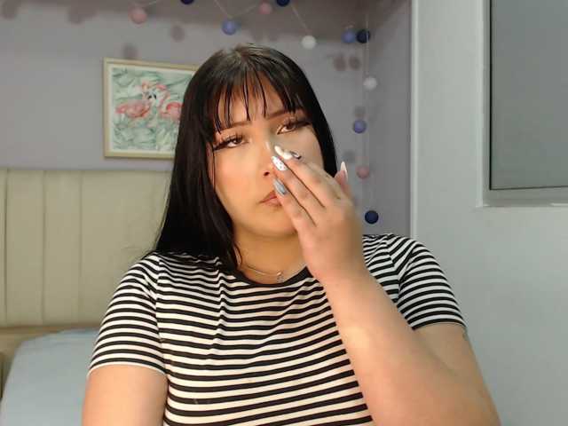 violetrouss live cam on BongaCams
