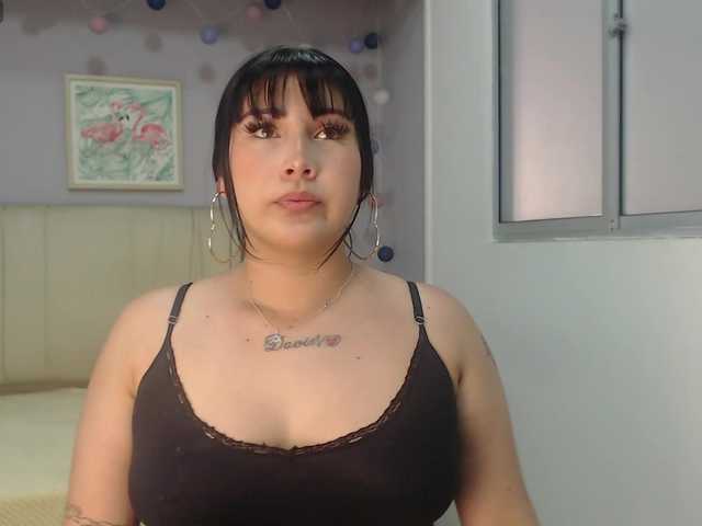 violetrouss live cam on BongaCams