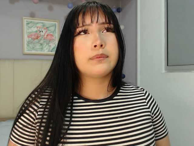 violetrouss live cam on BongaCams