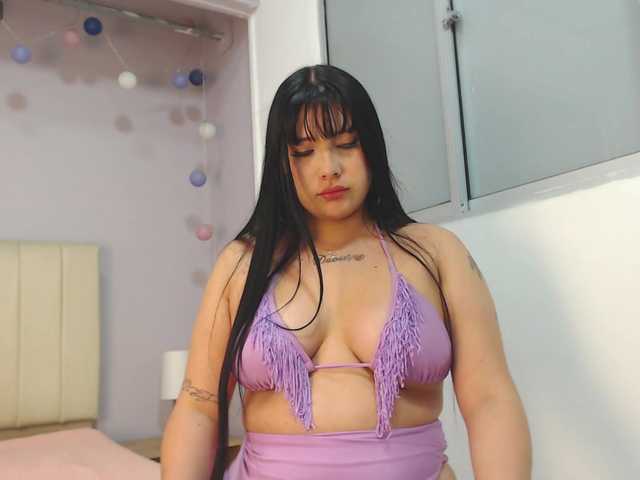 violetrouss live cam on BongaCams