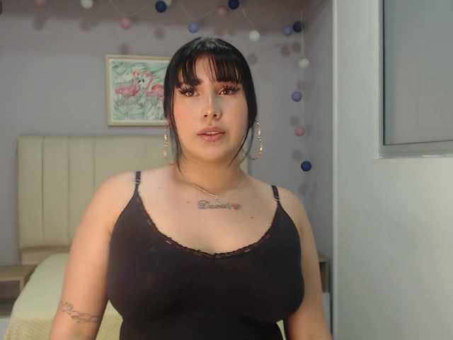 violetrouss live cam on BongaCams