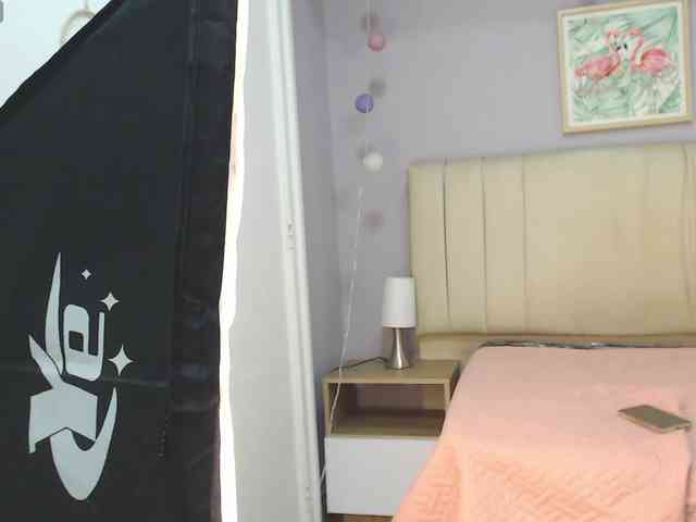 violetrouss's live room