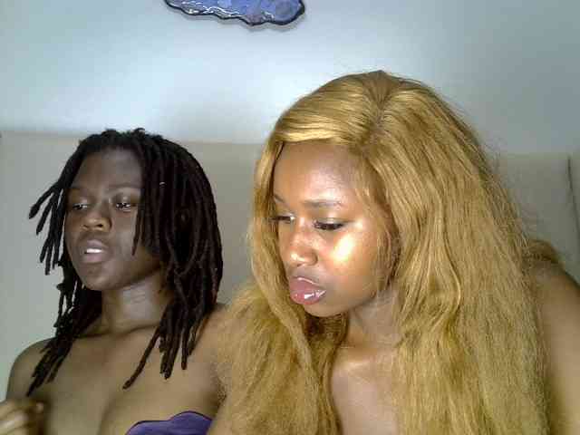 Sluttydivas123 webcam
