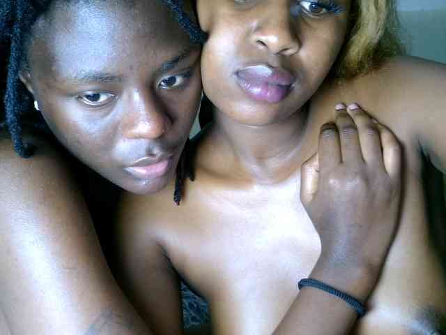 Sluttydivas123 webcam