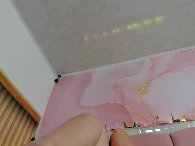 milagrace1 live cam on BongaCams