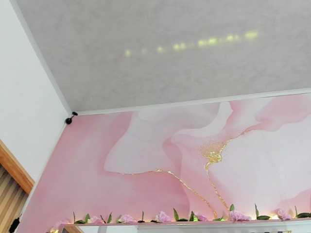 milagrace1 live cam on BongaCams