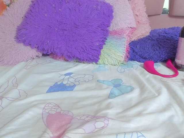 milagrace1, en directo ahora en BongaCams
