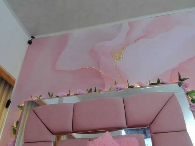 milagrace1 live cam on BongaCams